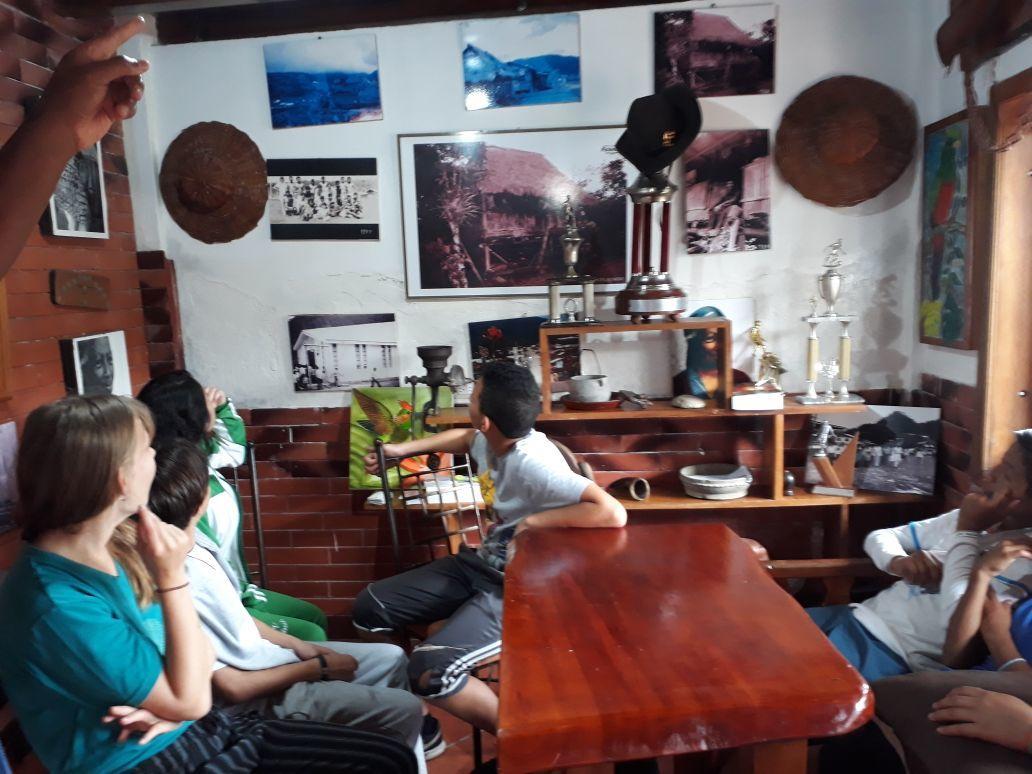 Casa Cultural Mindo Hotel Luaran gambar