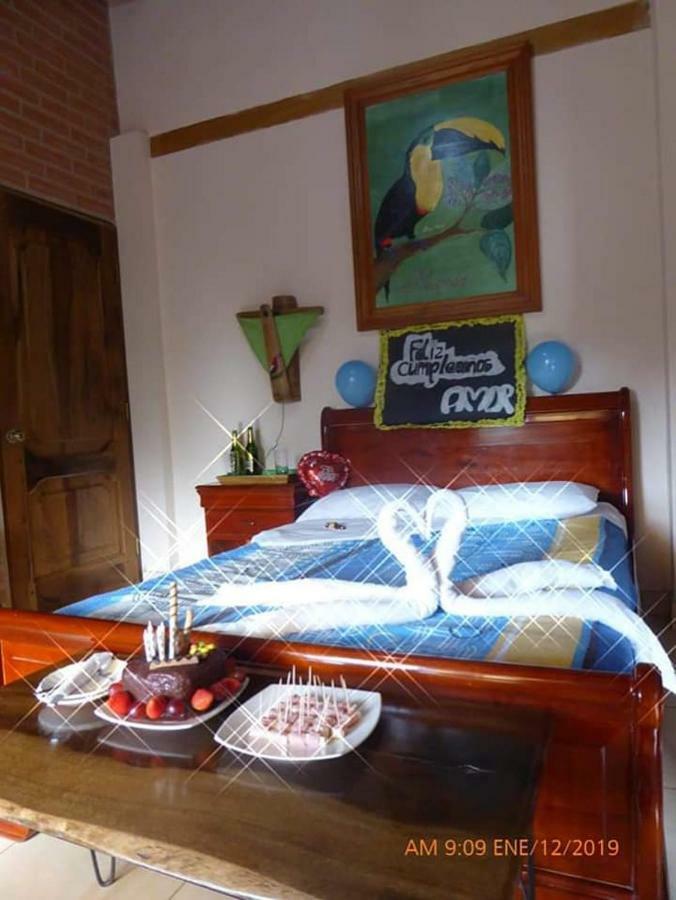 Casa Cultural Mindo Hotel Luaran gambar
